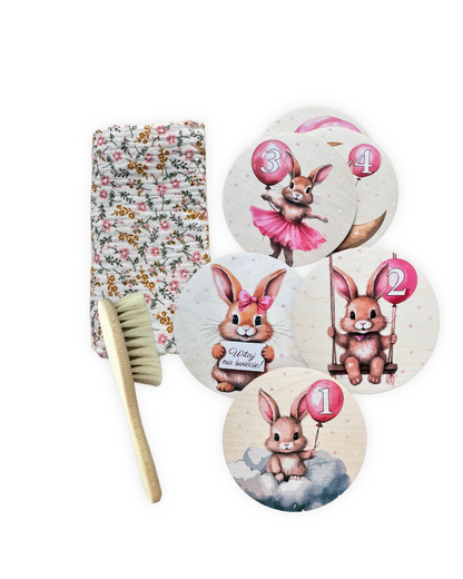 Mini Box z drewnianymi tabliczkami do zdjęć - Króliczki